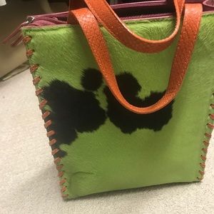 Adrienne Vittadini hand bag